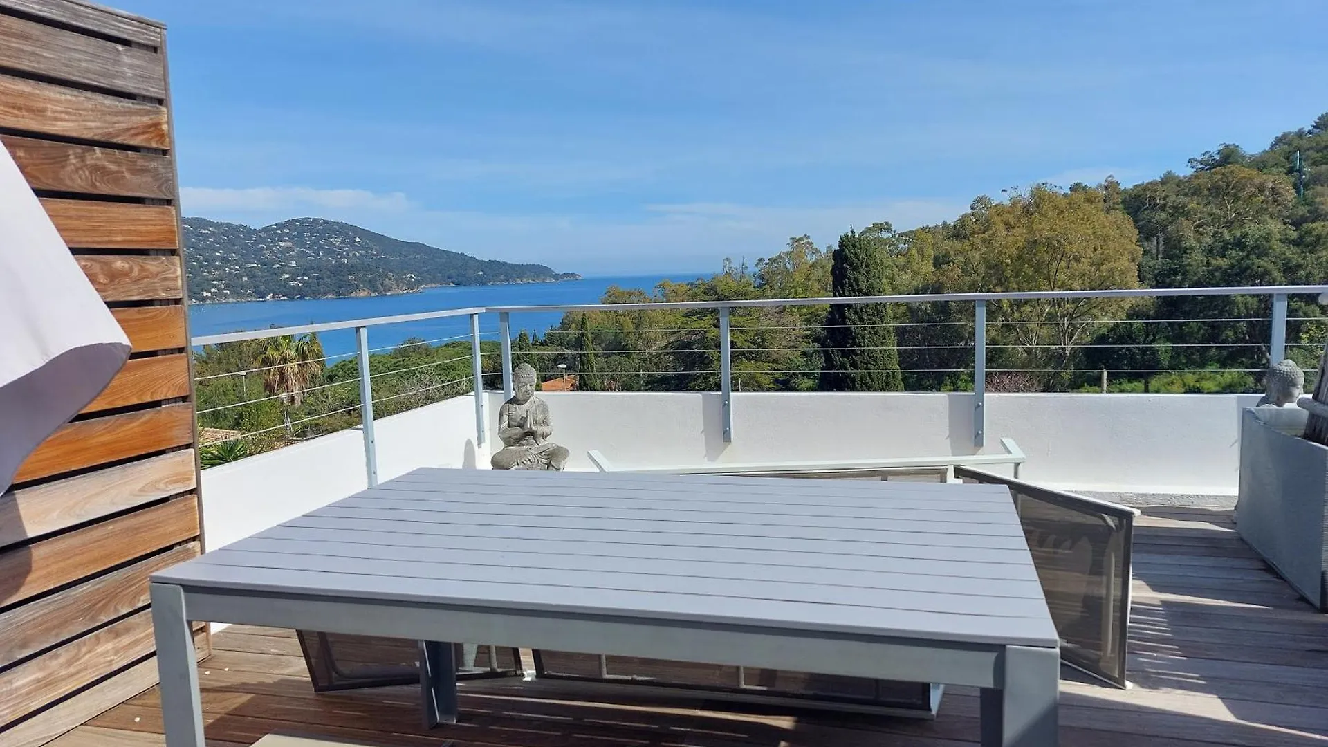 Residence Le Mas Le Lavandou 0*,