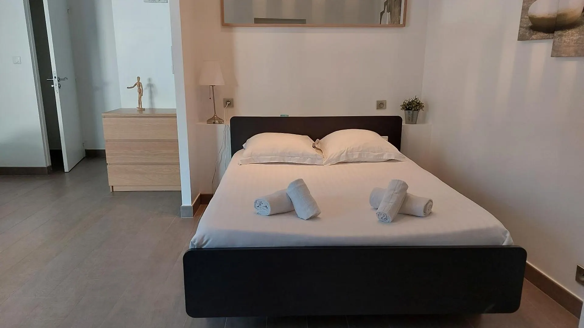Residence Le Mas Le Lavandou 0*,